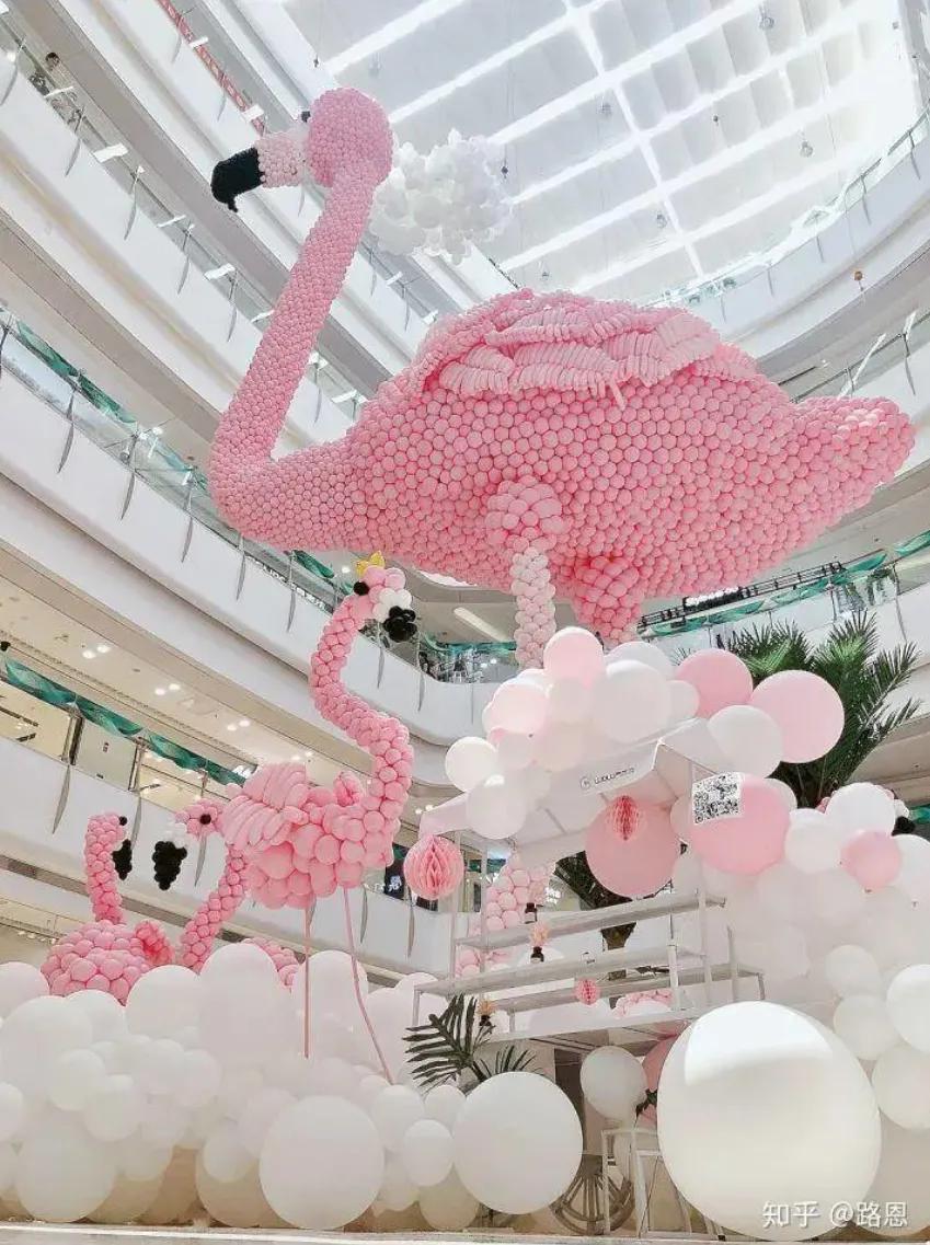 卖气球赚钱小项目,春节卖气球另类赚钱生意