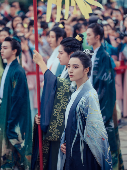 “十里一笑，钱包垮掉”，汉服中的“抢钱四巨头”，你最喜欢谁？