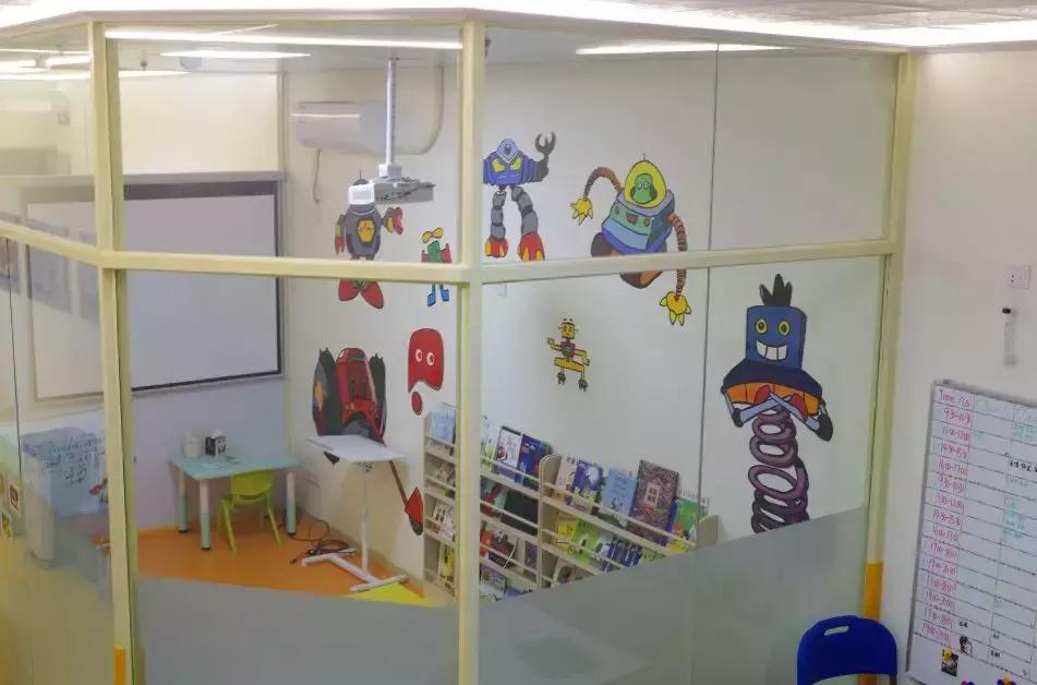 玩乐高、学编程、做实验，东莞值得考虑的创客机构都在这里