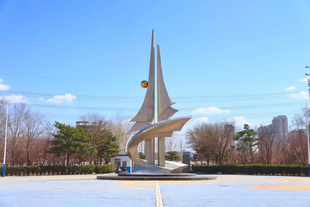 辽宁省民办大学,辽宁理工学院是民办吗