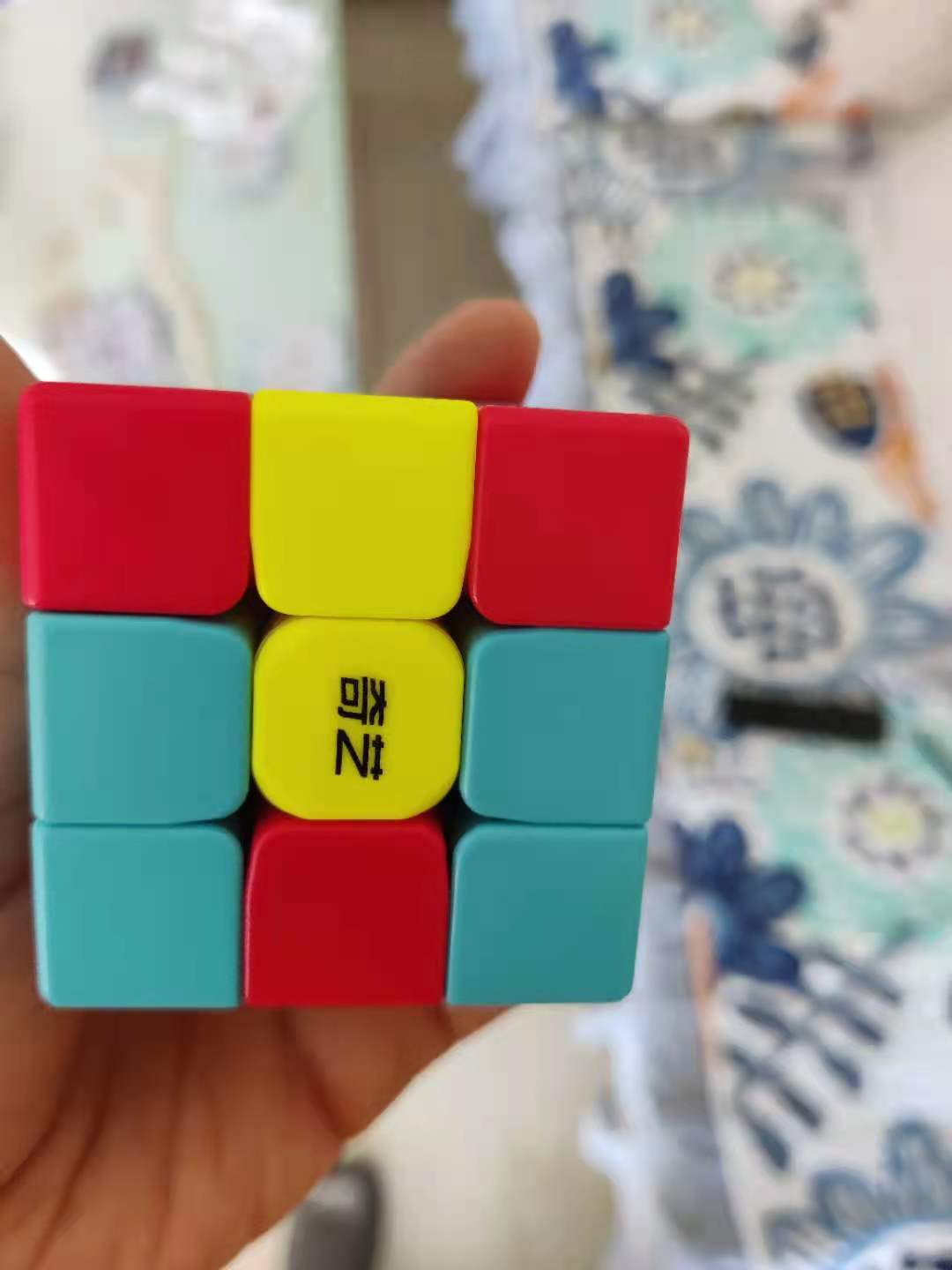 幼儿园魔方教学简单易学,幼儿园魔方教程最后一步