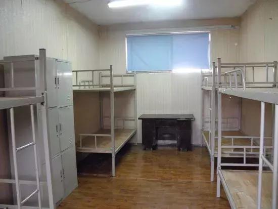 很多大学都没空调,全国没有空调的大学