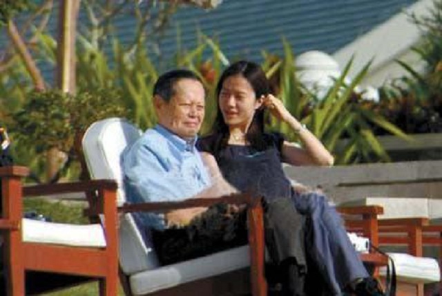 杨振宁与翁帆关系好吗,杨振宁为啥会爱上翁帆