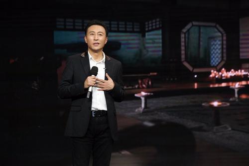 那个曾不顾家人反对，毅然出国留学的王洛勇，如今去了哪里？