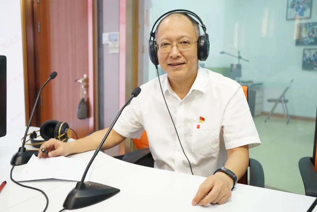 「先锋侠」福州要建100个足球场?官方回复