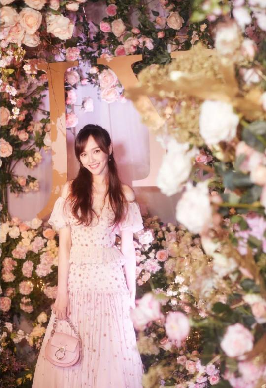 古力娜扎同款连衣裙chloe,杨幂chloe太阳镜