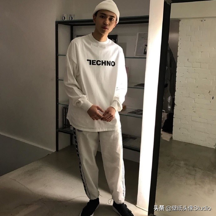 浪漫玫瑰男生头像,男生玫瑰浪漫头像