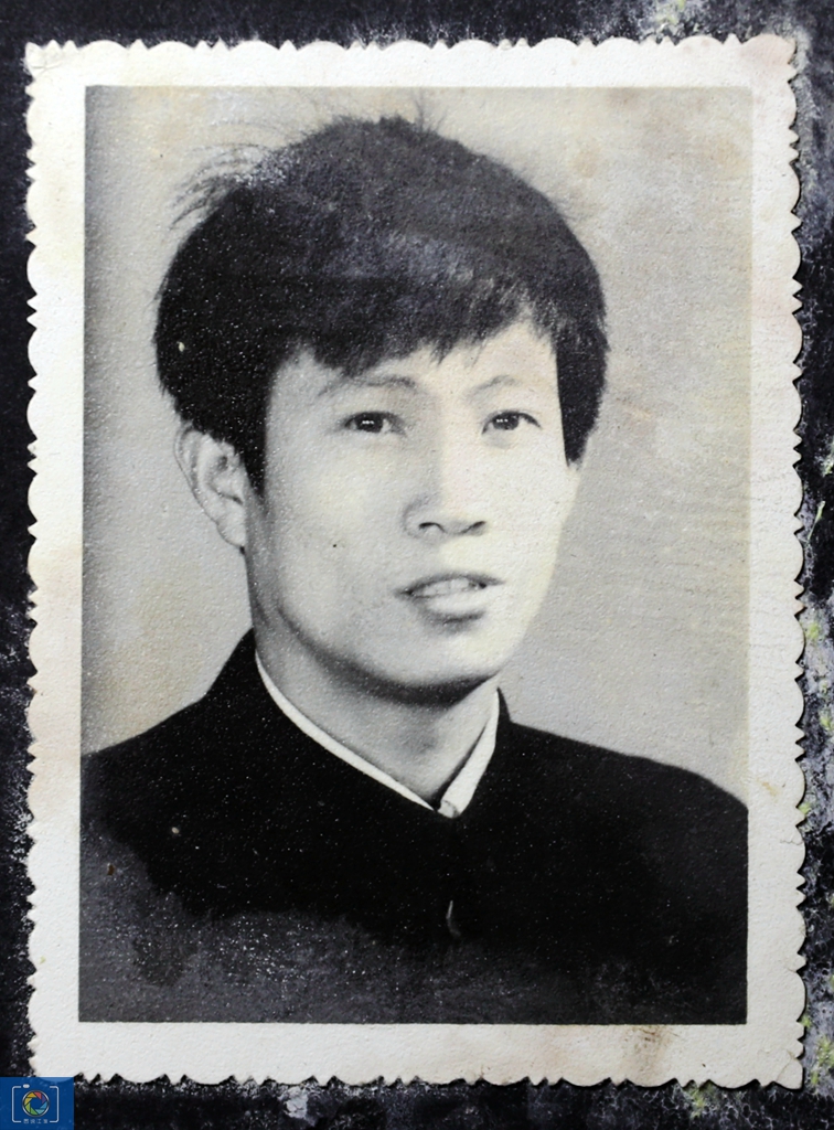 一双虎头鞋，传承100多年，别人种地他和妻子做鞋，一双能卖200元