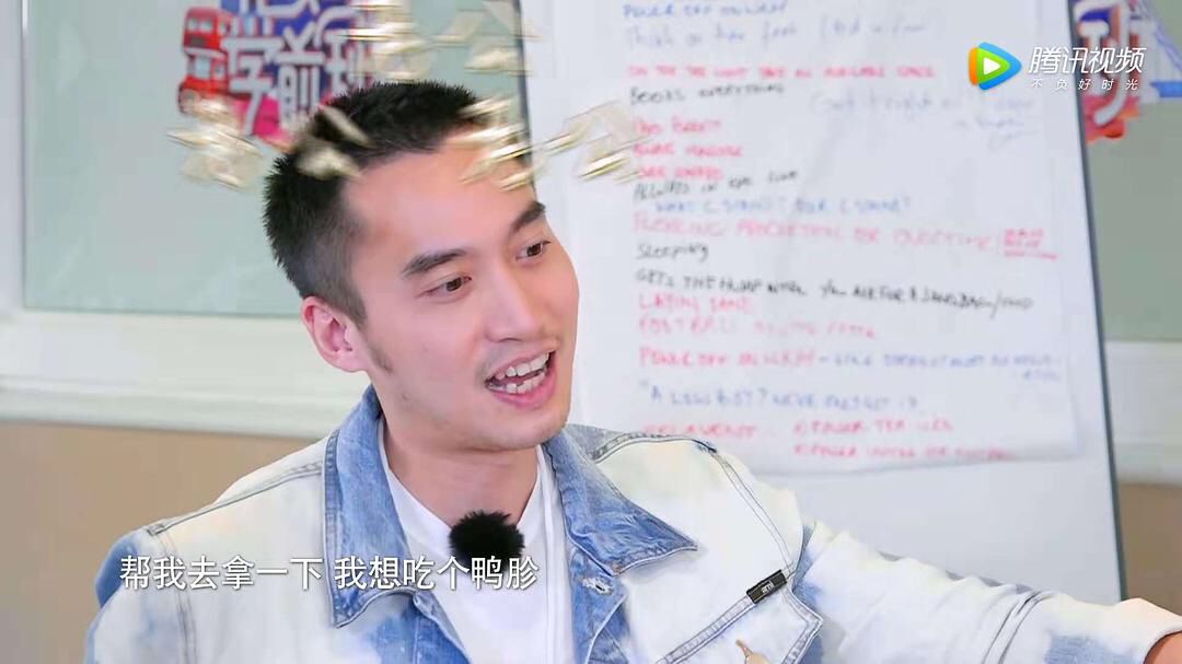 阿娇买包看老公脸色,阿娇自己买包