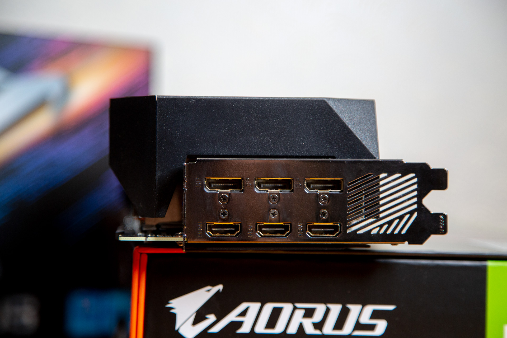 11代酷睿i911900h测评,inteli9-10900k主要性能表