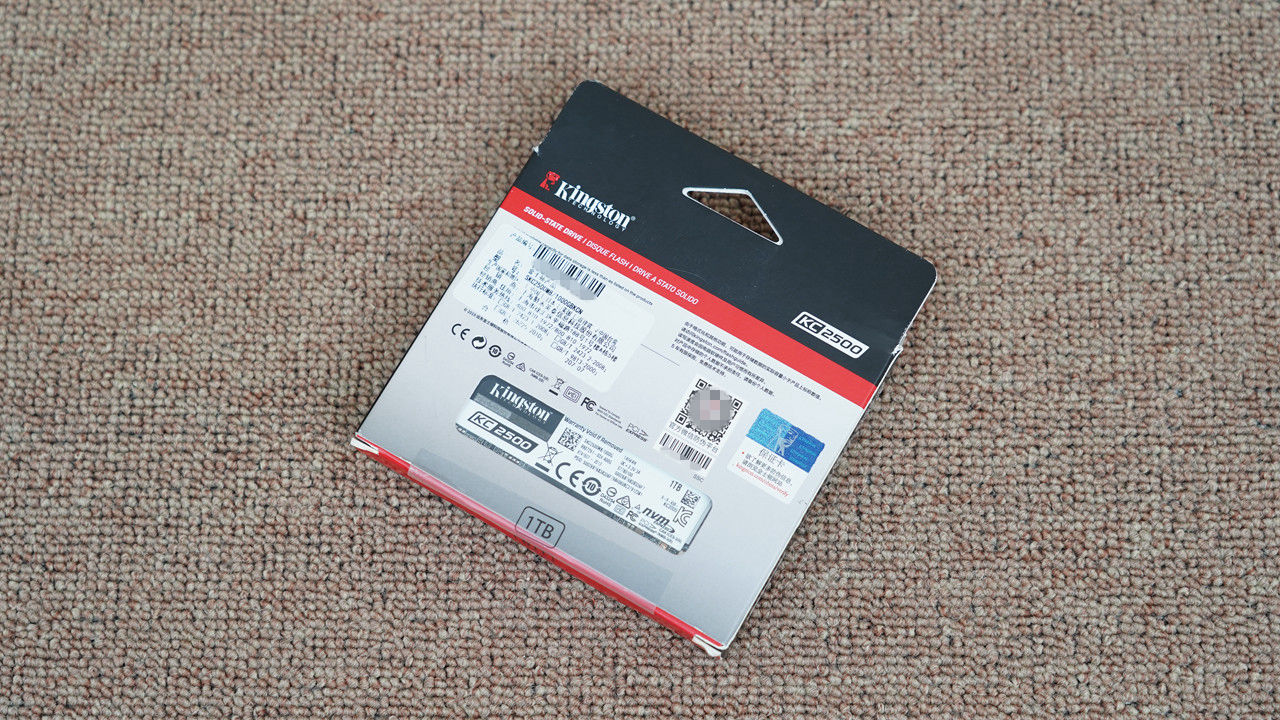 哪个机箱可以装3槽显卡,什么样的显卡适合装itx主机