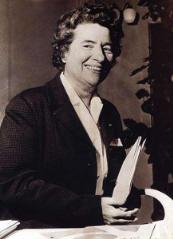 元素帝国女性名字,元素帝国的人物