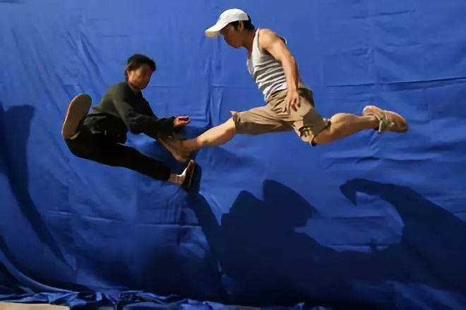 健身房残酷物语：肌肉至上，他们靠激素维持身材