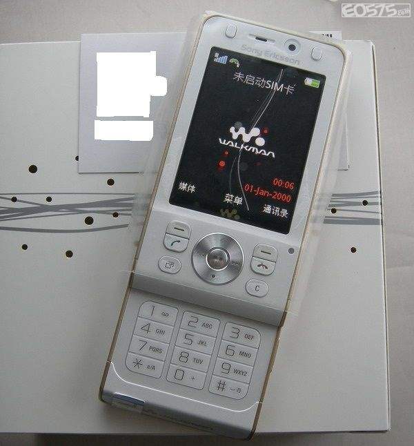 「三」这台索爱音乐手机花我了400大洋,你们班上女生有用过吗