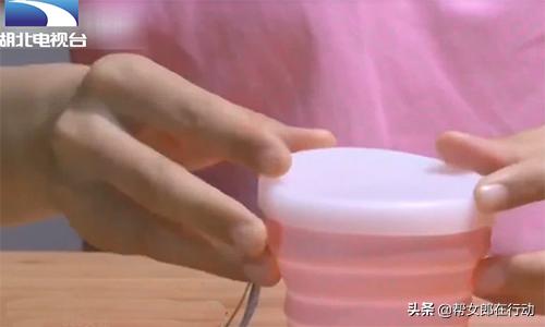 折叠硅胶水杯评测,吸水脚垫排名第一