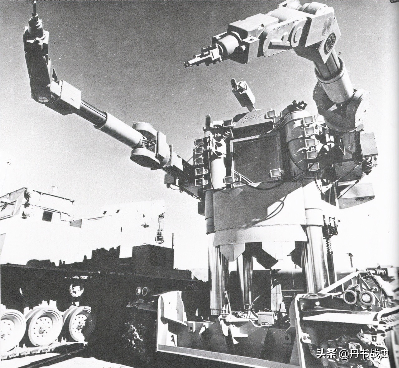 甲壳虫机器人视频,甲壳虫变形机器人