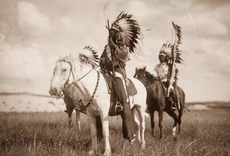 美国人感恩节感恩谁,美国人的感恩节是怎么来的