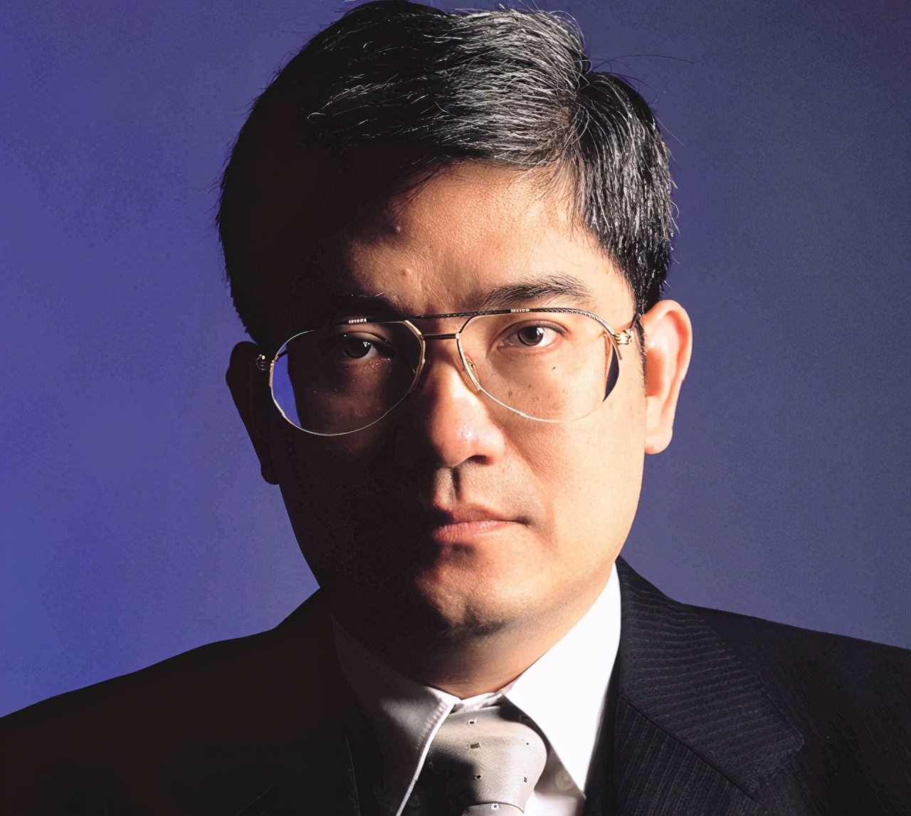 “*子骗**专家”*咸平郎**：语不惊人死不休，名利面前人设崩塌