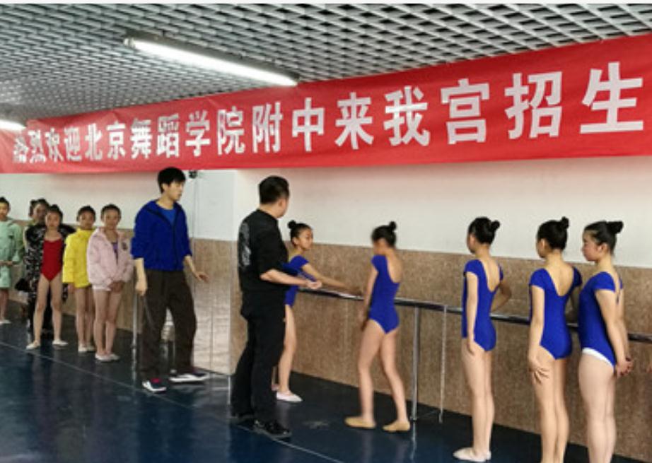 “中专生”比“大学生”牛，是什么体验？这类中专生让你高攀不起