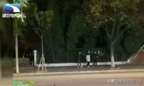 警方突袭卖淫团伙窝点联系人猖獗,卖淫团伙被抓案