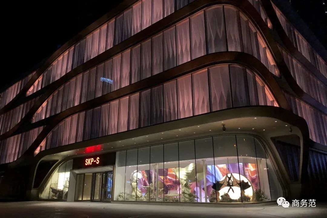 现在大家还买奢侈品吗,为什么现在大家喜欢买奢侈品