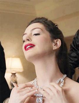 电影中真正的珠宝,鸽子蛋珠宝