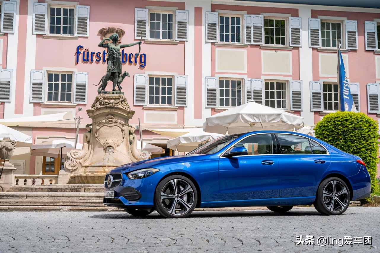 梅赛德斯奔驰c300,试驾奔驰C300