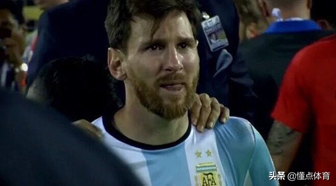 足球30个难忘瞬间,足球史上最难忘的场面