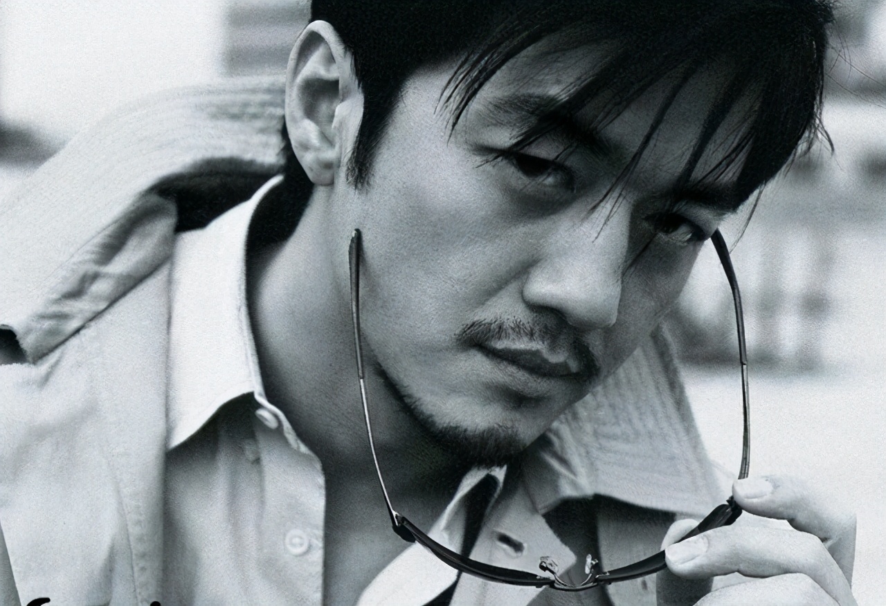 李亚鹏当初是干嘛的,李亚鹏现在怎样了