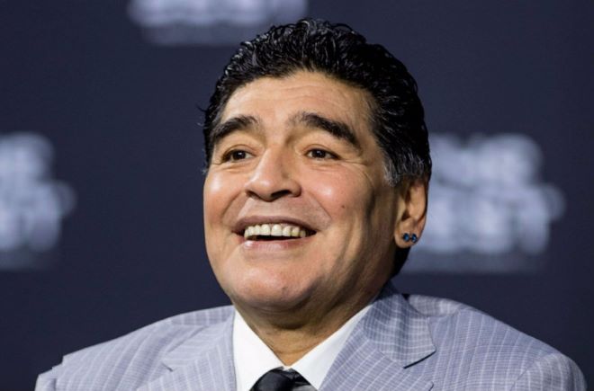 从此足球谁再敢称王？最后的马拉多纳离开，足坛只有球星