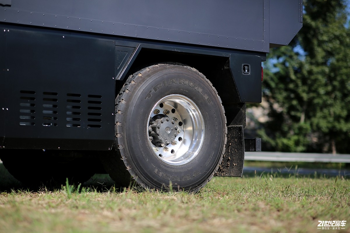 重汽房车汕德卡四驱,man底盘汕德卡