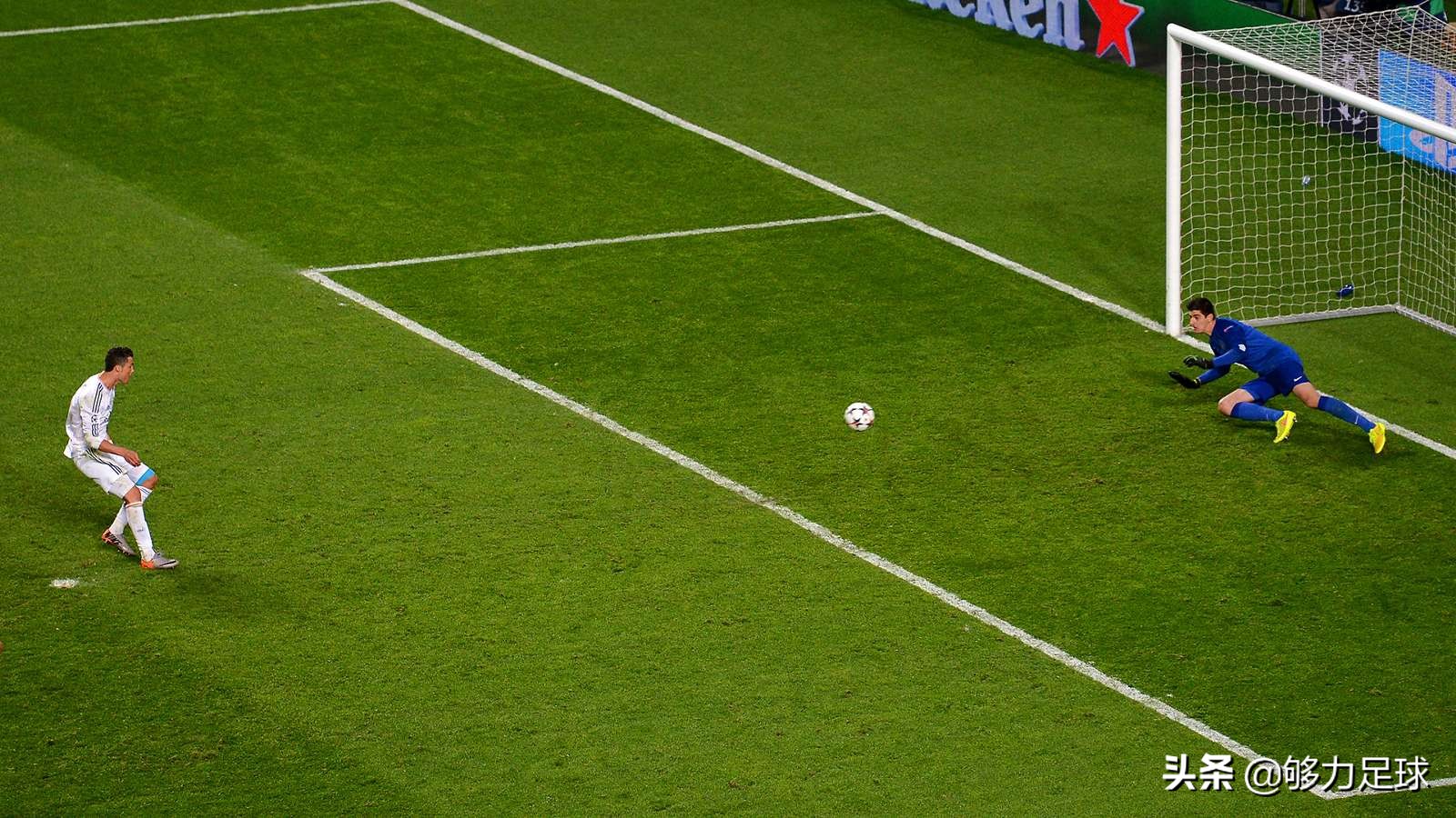 c罗真的是总进球最多的球员嘛,c罗算不算越位