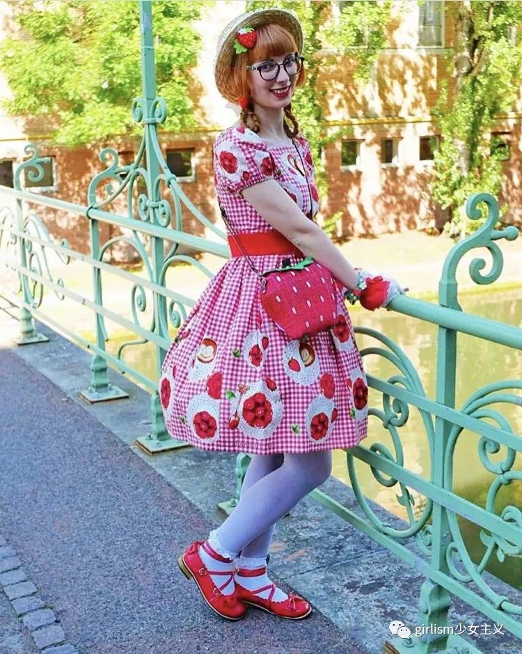 lolita裙子暗黑系推荐,lolita甜系搭配