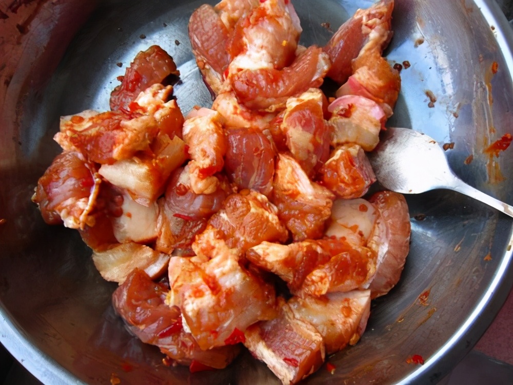 烧烤店猪肉串的腌制方法,饭店倒闭调料配方