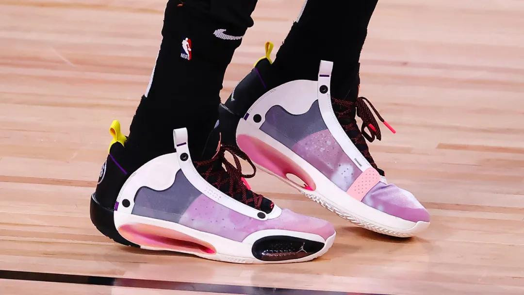 詹姆斯上脚安踏,安踏kt6詹姆斯