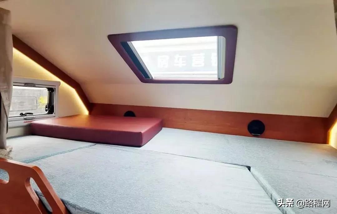 装甲防弹豪华房车,黑金刚霍夫勒房车b型最新款