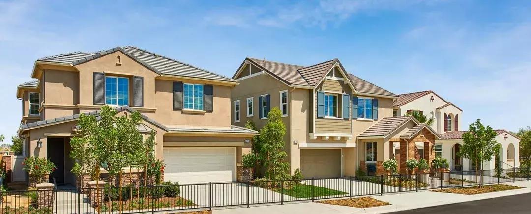 新房推荐湖景房大平层,新房特价房推荐