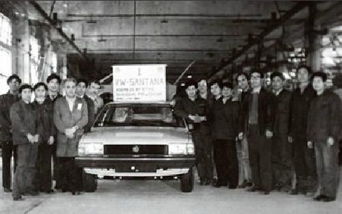 一代经典桑塔纳广告语,一代经典桑塔纳轿车