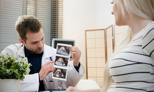 孕早期b超报告单都有什么,孕早期b超查不出来腹疼流血稍多