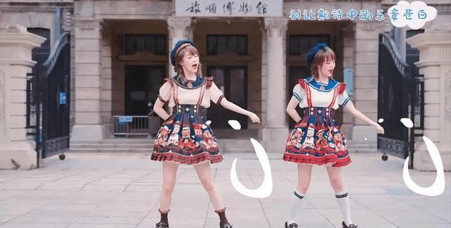 吐槽网红小潘潘,网红小潘潘和原版对比