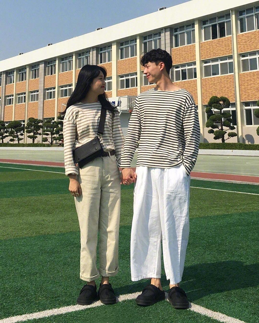 情侣初秋穿搭高级感,非常有气质的夏季情侣穿搭