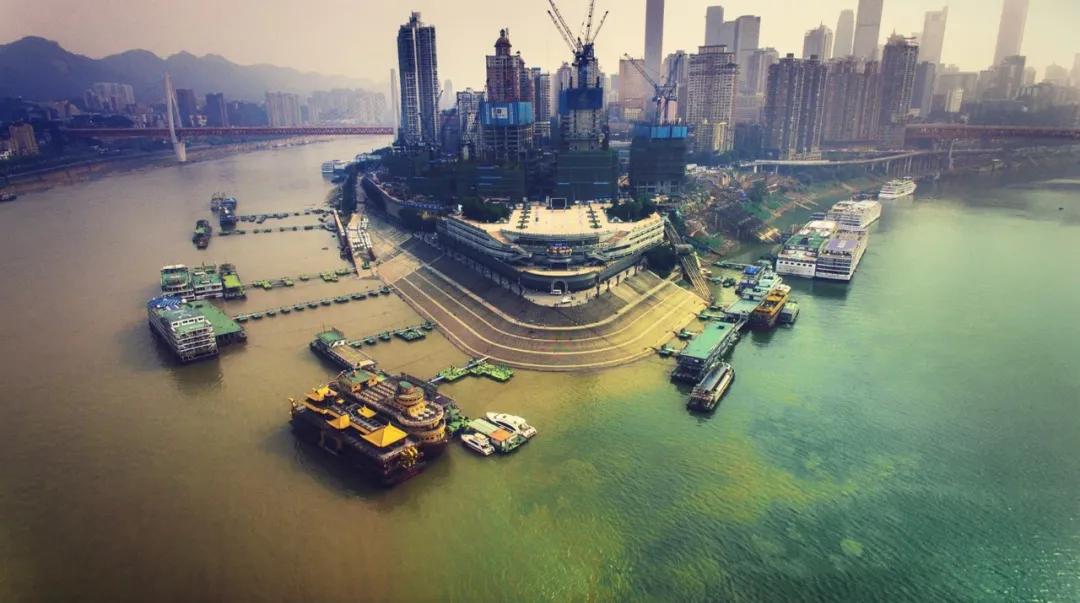 重庆是一个魔幻的城市,重庆从来没有魔幻只有现实