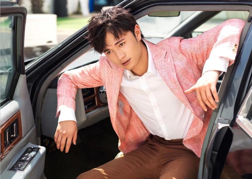 剑仙获得10000点券,剑仙刷一亿礼物