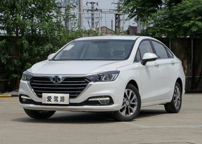 新手买车选什么车型,新手买车买什么二手车好