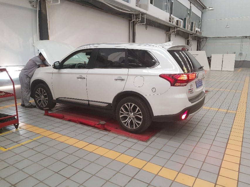 欧蓝德暖风的使用方法,欧蓝德2.0l都有多少年的