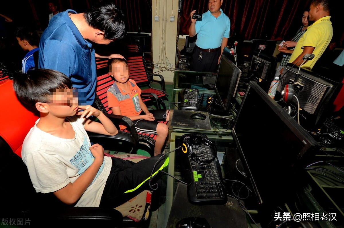 缃戝惂缁忚惀鍗佸嚑骞寸殑鎰熻Е,鏇剧粡鐥磋糠缃戝惂