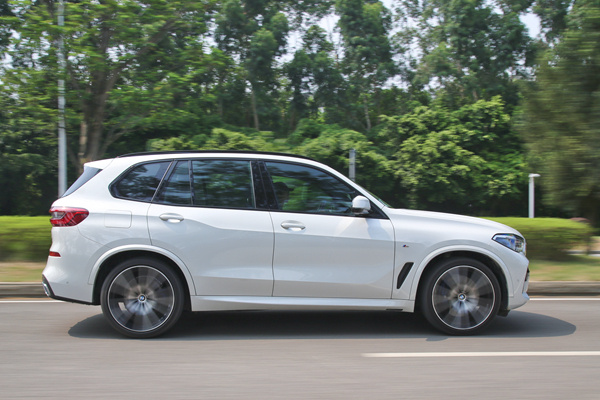 新宝马x5横评,宝马x5深度评测