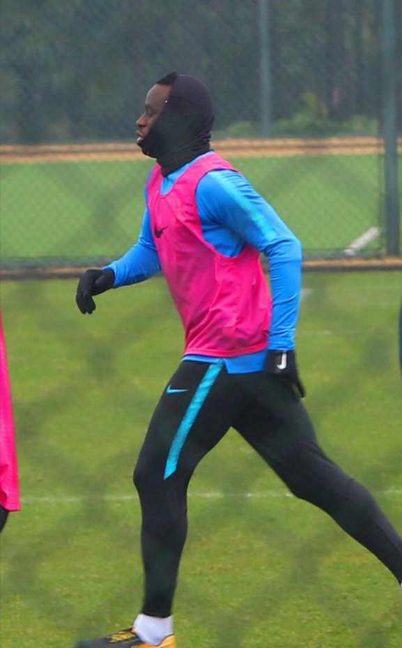 涓浗棣欐腐鐞冨憳鍔犵洘涓秴涓敳,涓浗棣欐腐鍓嶉攱