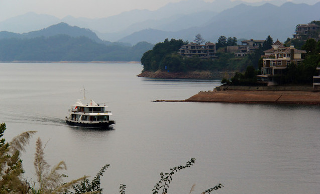 为何“天下第一秀水”千岛湖，会让人失望而归？价格太高特色不足