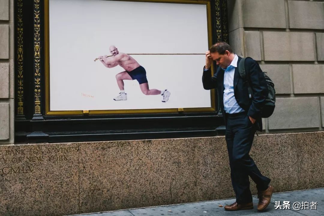 巧合抓拍到的纽约街头画面,视觉错位奇闻趣事